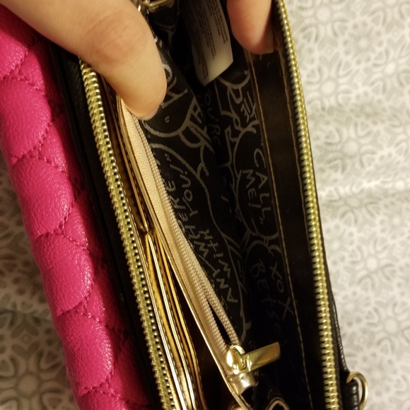 Pink Betsey Johnson Heart Quilted Wallet/Clutch - Picture 5 of 7